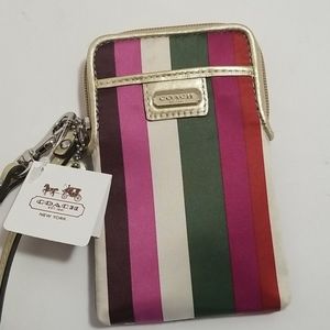 NWT COACH universal wristlet wallet
